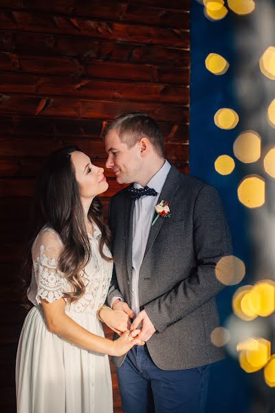 Fotógrafo de casamento Vitaliy Kvant (kbaht). Foto de 26 de fevereiro 2016