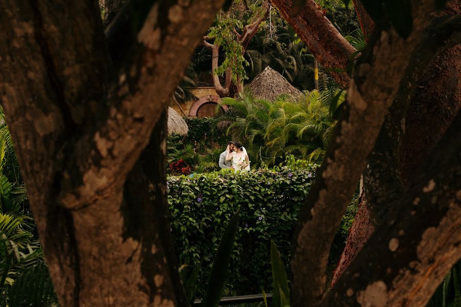 Bryllupsfotograf Gustavo Rios (gusrios). Bilde av 12 mai 2023