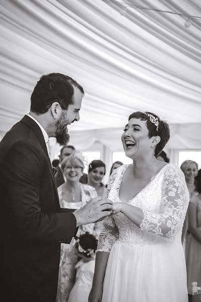 Wedding photographer Helen Sarah (helensarah). Photo of 2 July 2019