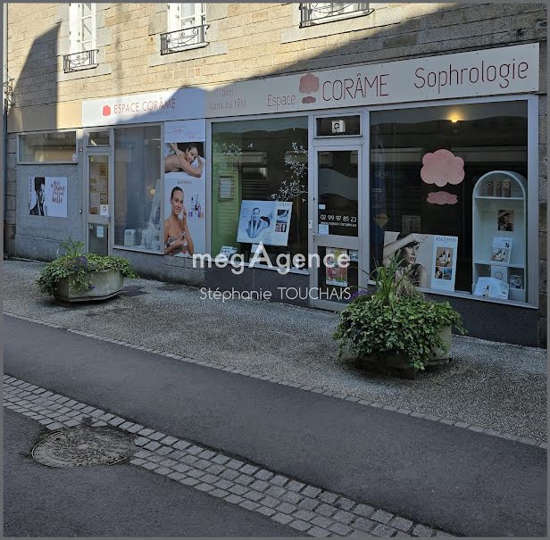 Vente locaux professionnels 6 pièces 110 m² à Fougeres (35300), 55 000 €