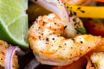 Sheet Pan Shrimp Fajitas