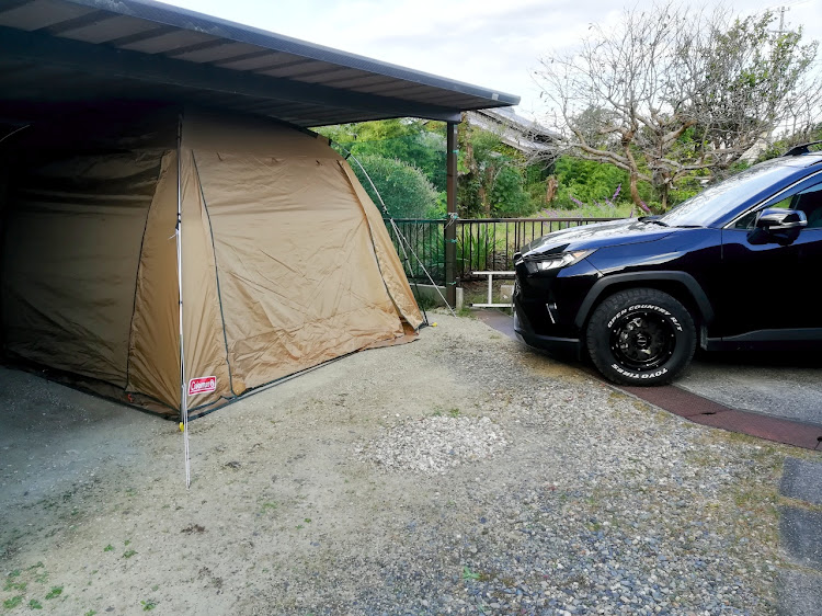 RAV4のキャンプ行きたい・お家キャンプに関するカスタム事例の投稿画像1枚目