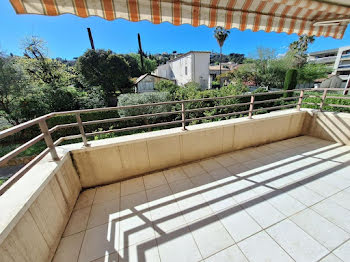 appartement à Saint-Laurent-du-Var (06)