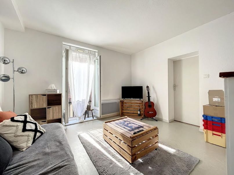 Location meublée appartement 2 pièces 35 m² à Montluçon (03100), 340 €