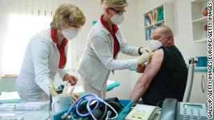 สเปน เยอรมนี ฝรั่งเศส และอิตาลีหยุดการเปิดตัววัคซีน AstraZeneca ชั่วคราว