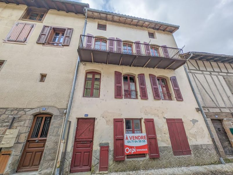 Vente maison 5 pièces 80 m² à Laroquebrou (15150), 54 000 €