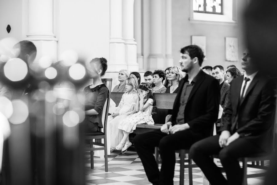 Fotógrafo de casamento Elizaveta Kor (elkartw). Foto de 18 de novembro 2019