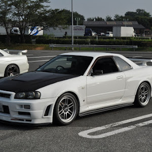 スカイライン GT-R R34