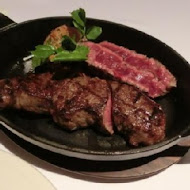 橡木炙燒牛排館MEATGQ steak