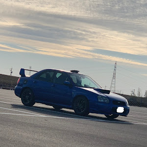 インプレッサ WRX STI