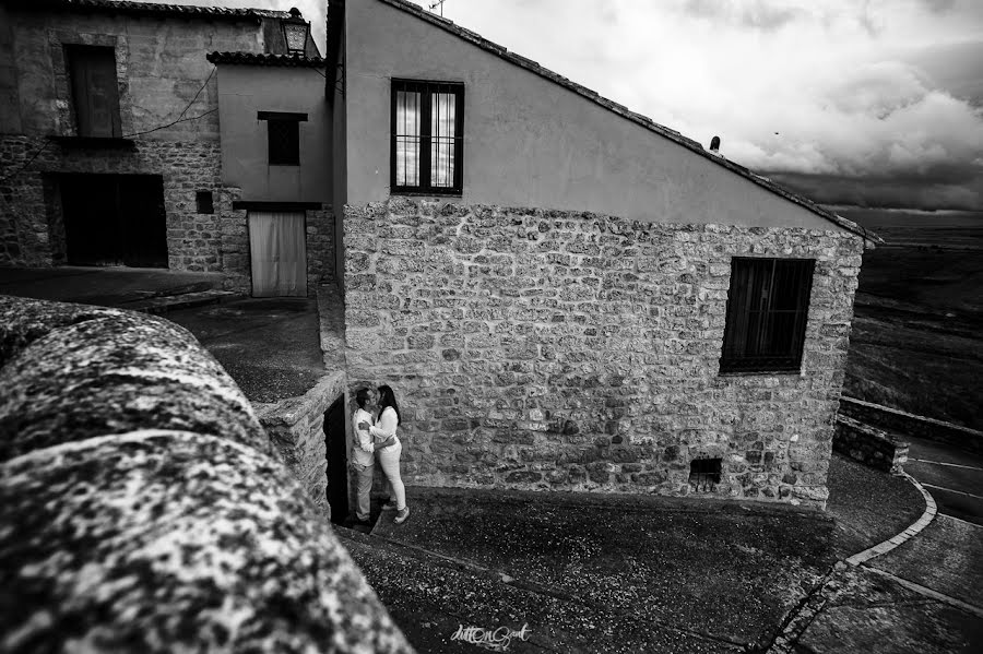 Fotógrafo de bodas Lutton Gant (luttongant). Foto del 15 de mayo 2015