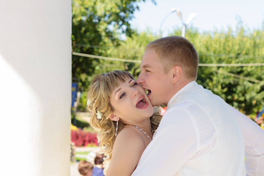 Wedding photographer Yuliya Vinokurova (photoyulya34). Photo of 29 September 2014