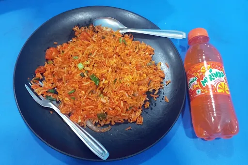 Chicken Schezwan Fried Rice [Mini] With Mirinda [250 Ml]