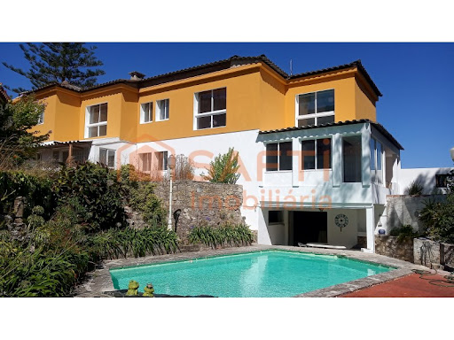 Maison avec piscine 1