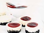 Mini Black-Bottom Cheesecakes was pinched from <a href="http://www.delish.com/recipefinder/mini-black-bottom-cheesecakes-recipe-7901" target="_blank">www.delish.com.</a>