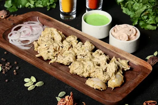 Chacha's Spl Malai Tikka (half)