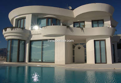 Villa with pool and terrace 5