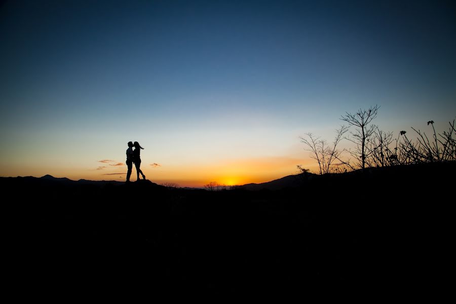 Fotografo di matrimoni Beto Roman (betoroman). Foto del 13 febbraio 2017