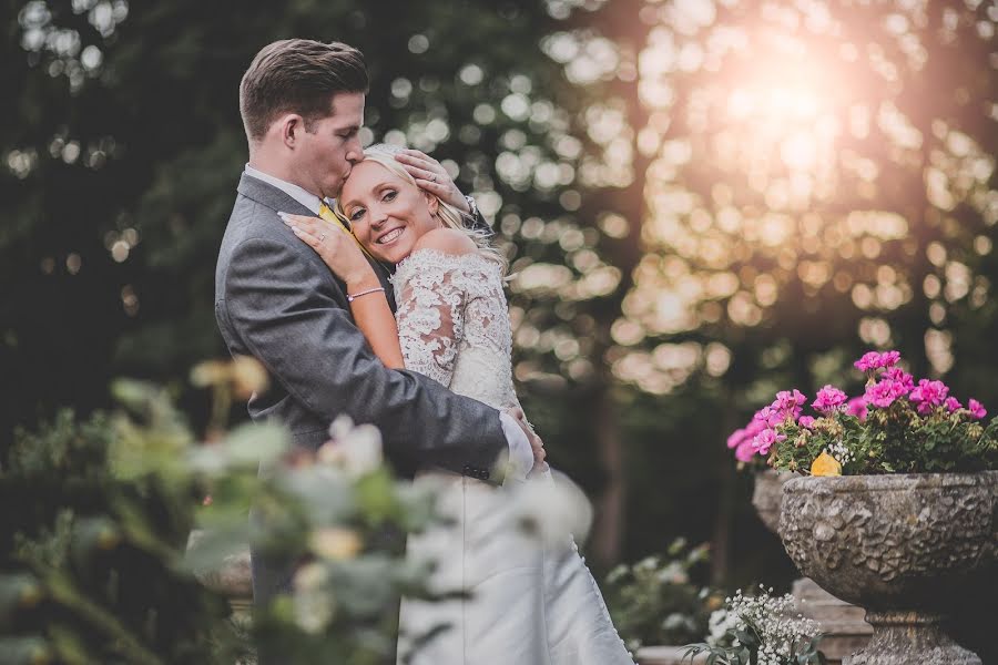 Wedding photographer Helen Sarah (helensarah). Photo of 2 July 2019