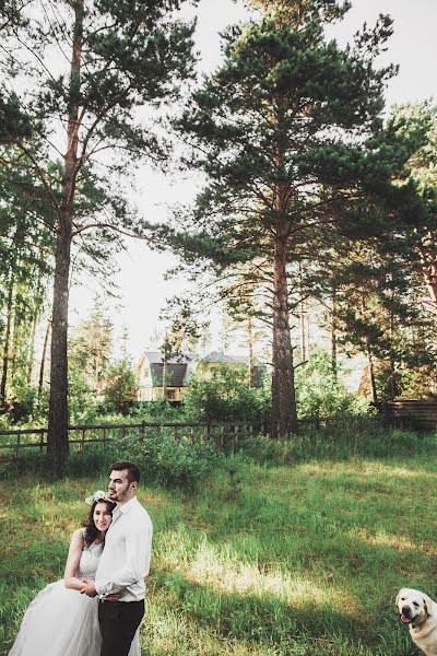 Fotógrafo de casamento Svetlana Chueva (lightlana). Foto de 21 de agosto 2016