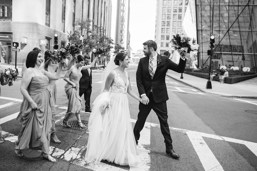 Fotografer pernikahan Lara Woolfson (larawoolfson). Foto tanggal 8 September 2019
