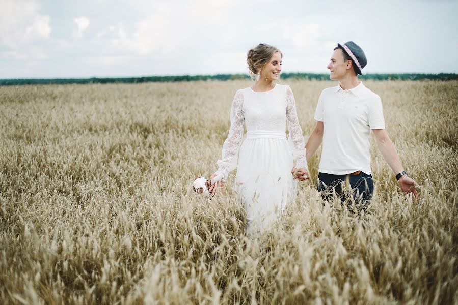 Wedding photographer Anton Sosnin (basssik). Photo of 9 October 2014