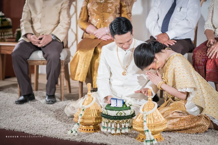 Fotógrafo de bodas Ruk Thongruk (46designphoto). Foto del 8 de septiembre 2020