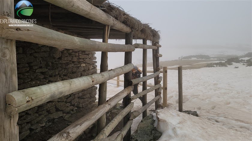 Ruta NORMAL al PICO TOROZO en la SIERRA de GREDOS desde el PUERTO del PICO con NIÑOS