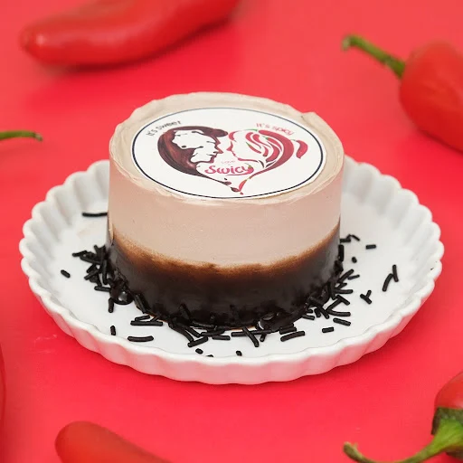 Monginis Swicy Love Strawberry Cake- Valentine Special Bento Cake