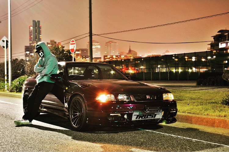 スカイライン GT-Rの2018ベストショット・千葉湾岸エリア・見てくれだけでなく走りも本気・来年もシクヨロベイベーに関するカスタム事例の投稿画像1枚目