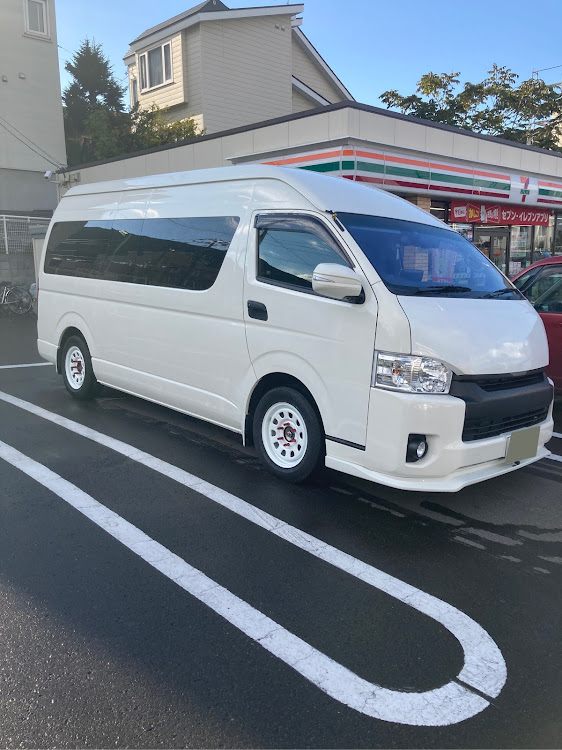 レジアスエースバンのきなこさんが投稿したカスタム事例の投稿画像1枚目