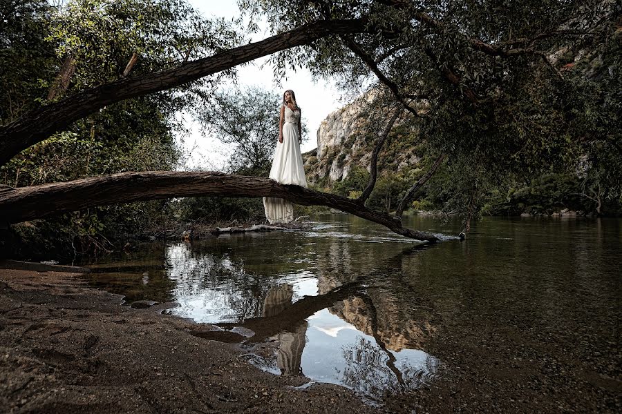 ช่างภาพงานแต่งงาน Giorgos Antoniadis (antoniadis) ภาพเมื่อ 17 กุมภาพันธ์ 2018