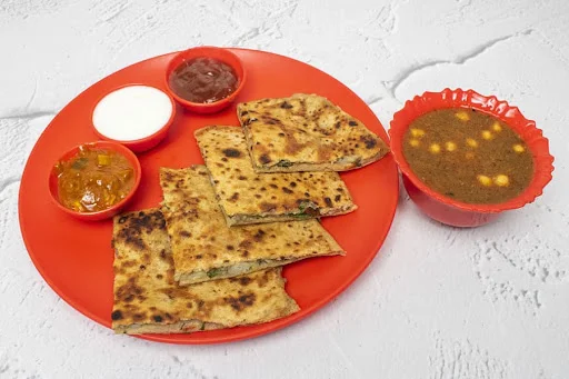 Aloo Paratha + Chhole [100ML]