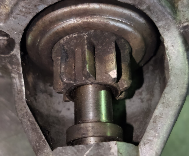 ミニ1.3iのDIY・スーパーチャージャーに関するカスタム事例の投稿画像2枚目