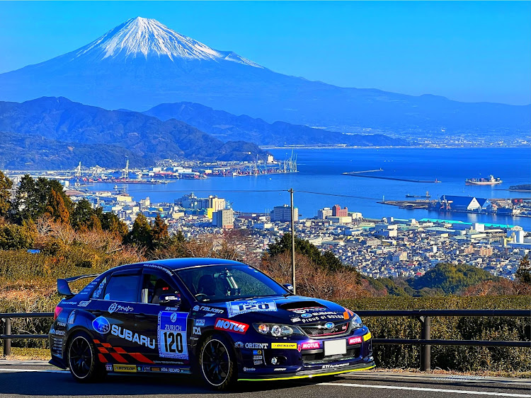 インプレッサ WRX STIの日本平・富士山とコラボ・ガンプラ・νガンダム・GVはいいぞ！！に関するカスタム事例の投稿画像3枚目