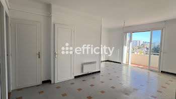 appartement à Marseille 8ème (13)