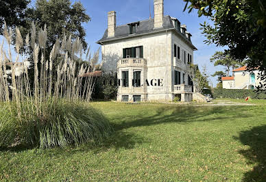 House with terrace 13