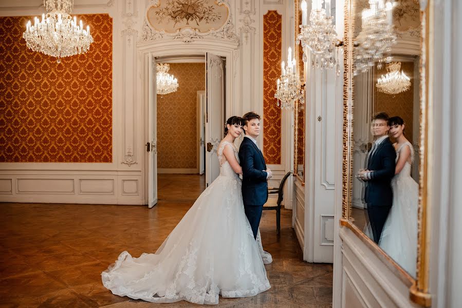 Φωτογράφος γάμων Diána Zimányiné Nagy (zinadius). Φωτογραφία: 18 Μαΐου 2021