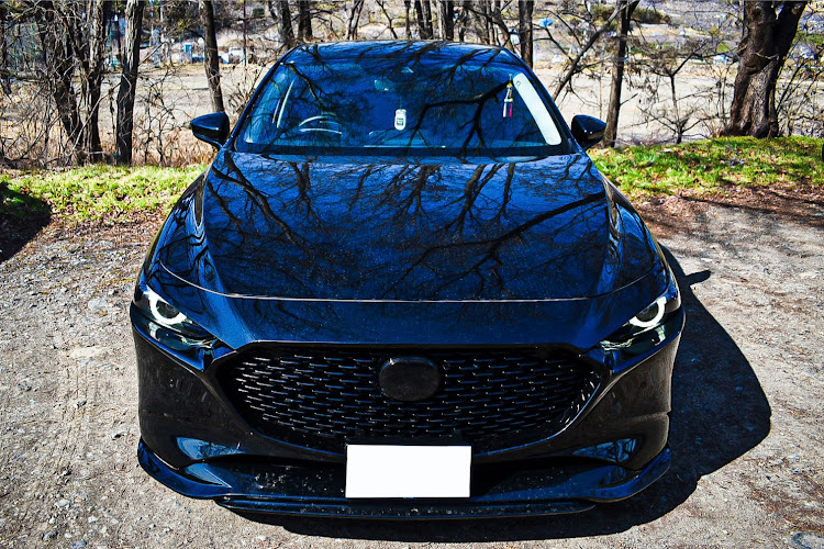 MAZDA3の地震大丈夫でしたか？・バレンタインデー・キタナイ車に関するカスタム事例の投稿画像2枚目