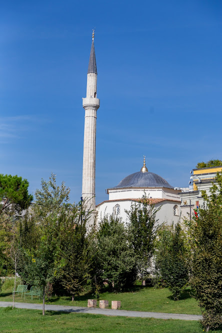 meczet Ethema Beja, Tirana