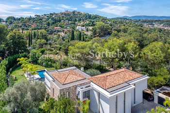 maison à Mougins (06)