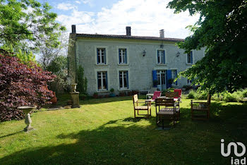 maison à Doeuil-sur-le-Mignon (17)