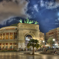 Politeama Notturno Palermo di 