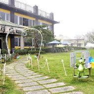 維野納複合式餐飲 拿鐵鍋專賣