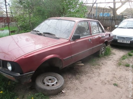 продам запчасти на авто Peugeot 505  фото 1