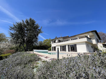 maison à Parthenay (79)