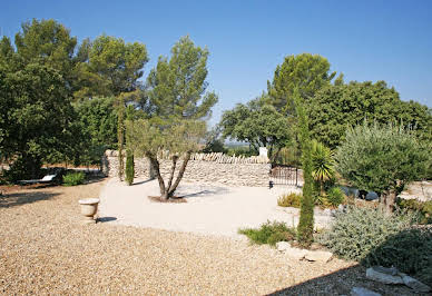 House with pool and terrace 4