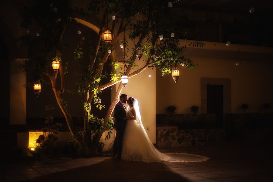 Fotografo di matrimoni Carlos Curiel (curiel). Foto del 9 dicembre 2016