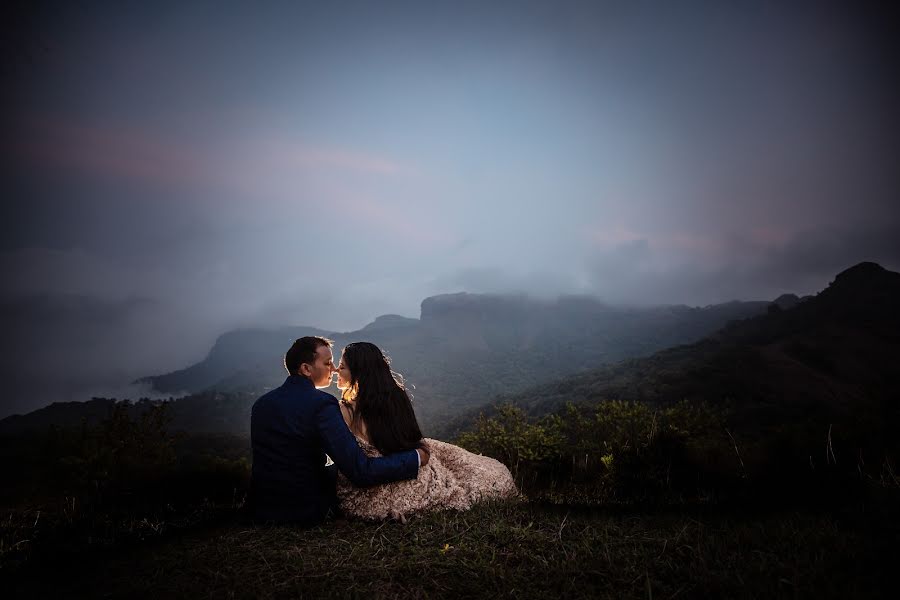 Fotografo di matrimoni Sandeep Holla (sandeepholla). Foto del 13 settembre 2018