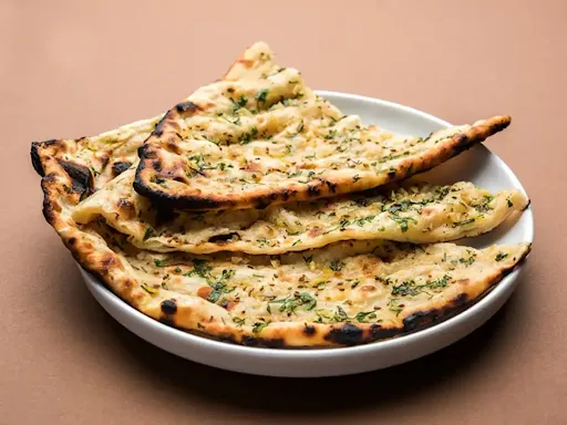 Paneer Stuffed Naan